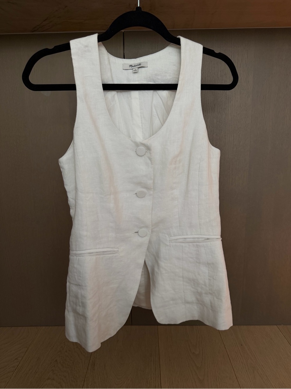 Madewell Cream Linen Sleeveless Button Vest